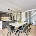 Ivy Villa *